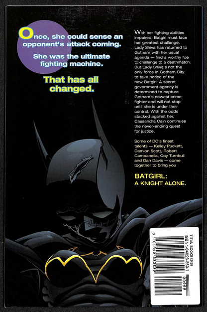 Batgirl: A Knight Alone TPB1