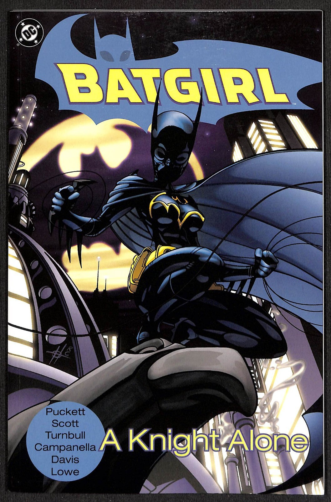 Batgirl: A Knight Alone TPB0